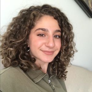 Meet your Posher, Lamees